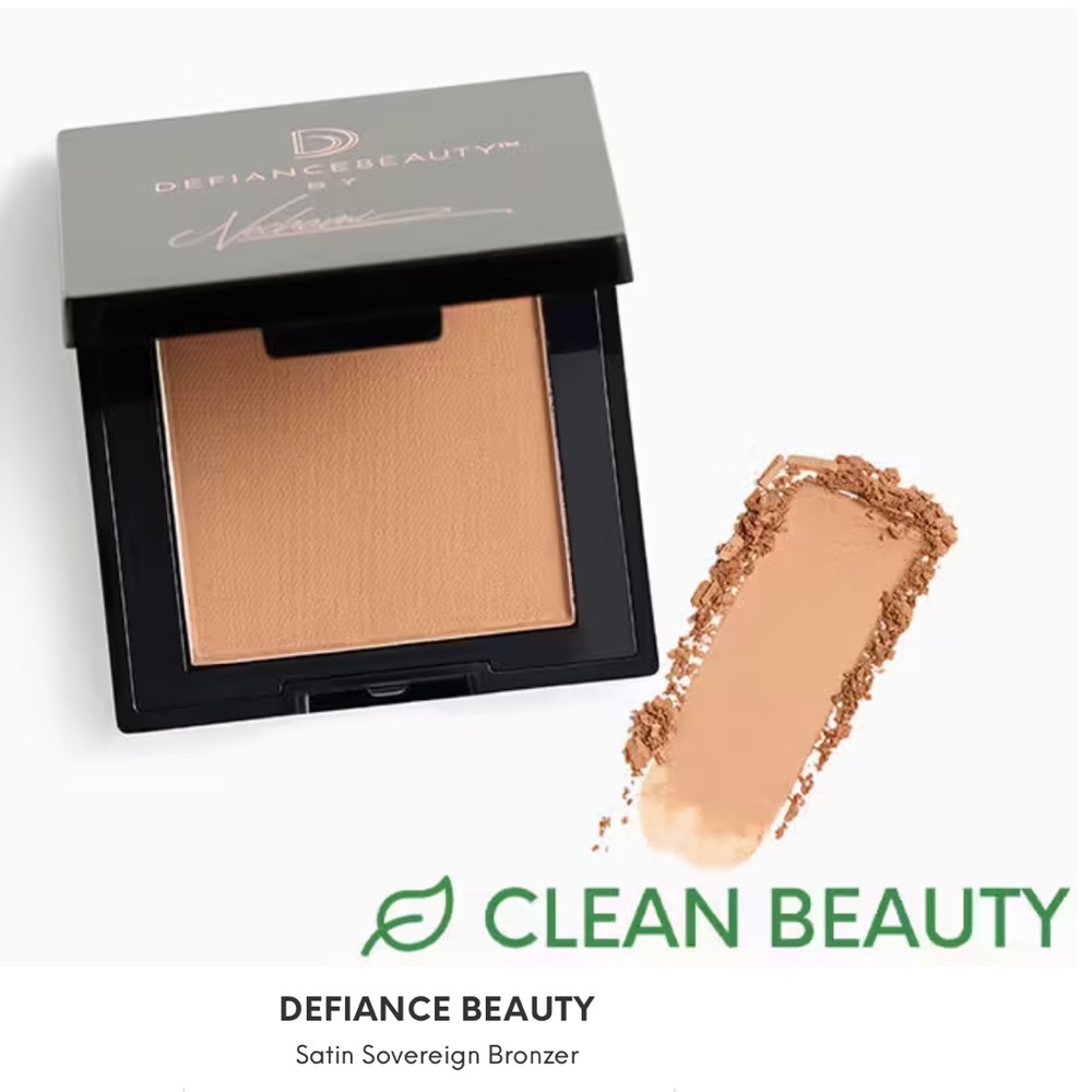 DEFIANCE BEAUTY Goddess Glow Satin Sovereign Bronzer